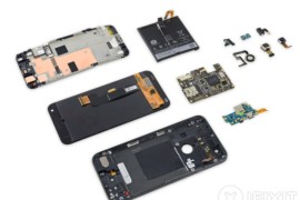 谷歌宣布与 iFixit 合作，为 Pixel 手机配备 DIY 维修套件和五年更新